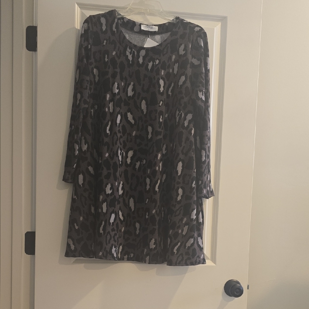 Peach Love California Leopard Print Dress - Black and Gray